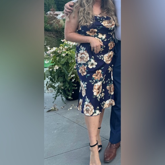 Bebe Navy and Cream Floral Satin Midi Dress - Picture 2 of 6